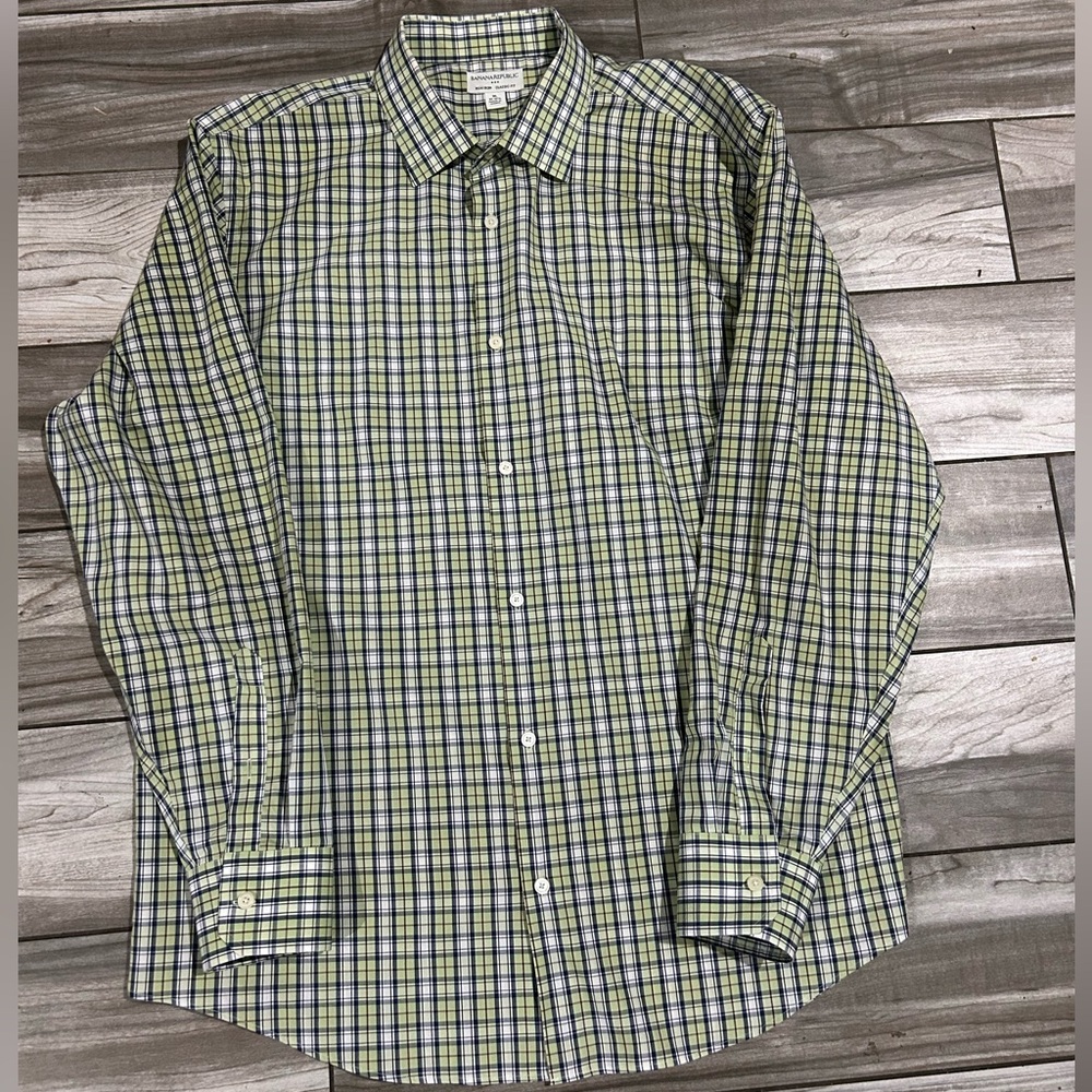 Banana Republic Non Iron Classic Fit Dress Shirt XL 17-17 1/2